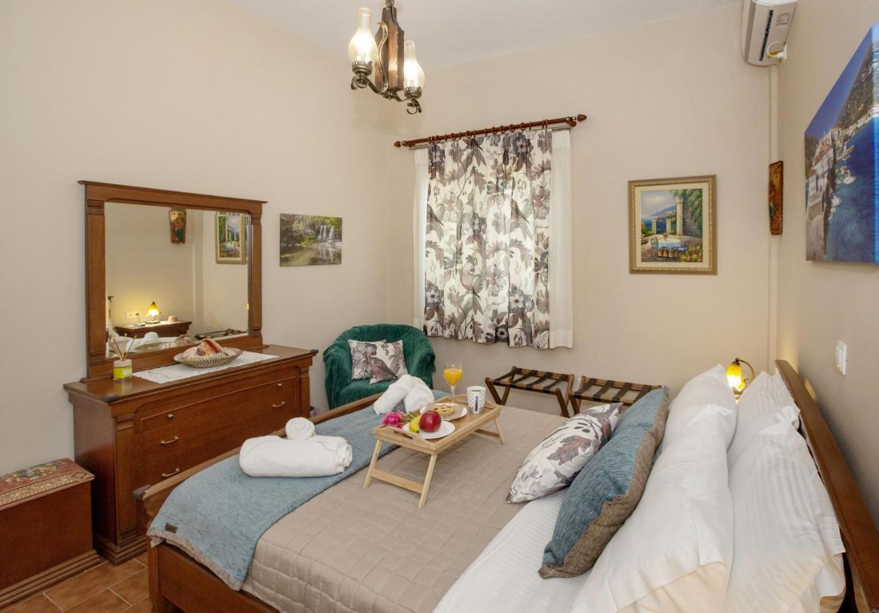 Ruby'S Summer House With Spacious Garden And Free Parking Gavrio Ngoại thất bức ảnh