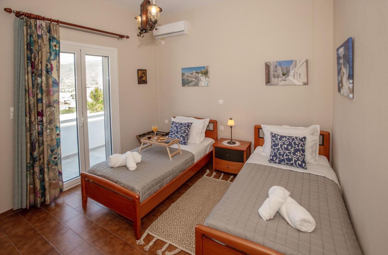 Ruby'S Summer House With Spacious Garden And Free Parking Gavrio Ngoại thất bức ảnh