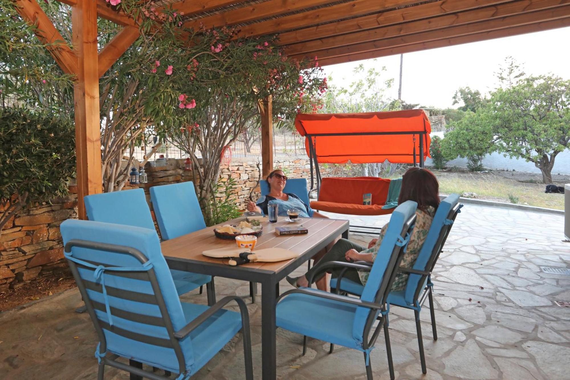 Ruby'S Summer House With Spacious Garden And Free Parking Gavrio Ngoại thất bức ảnh